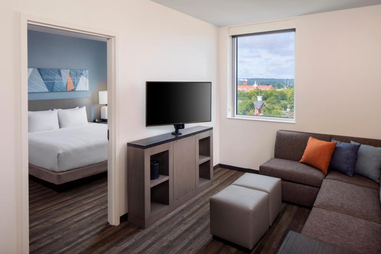 Hyatt House Augusta Downtown Hotel Kültér fotó